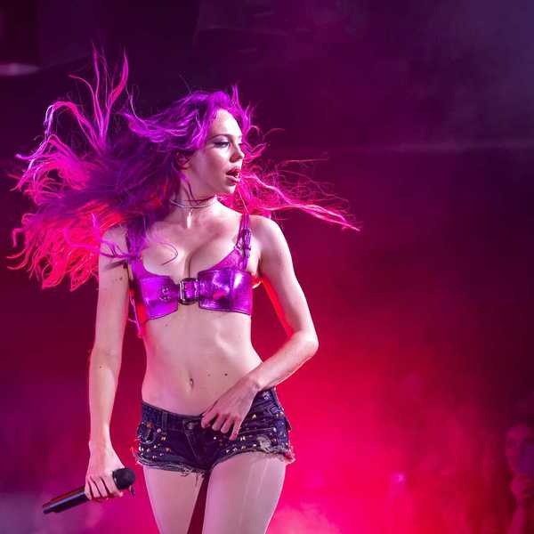 ADÉLA se produit au Théâtre Fairmount de Montréal.