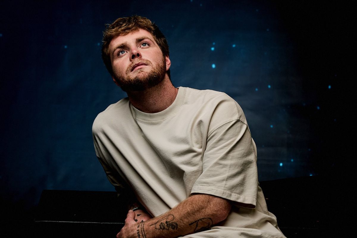 Alex Warren’s ‘Ordinary’ Is Now The Second Longest No. 1 in Billboard ...