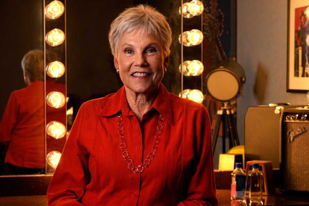 Anne Murray