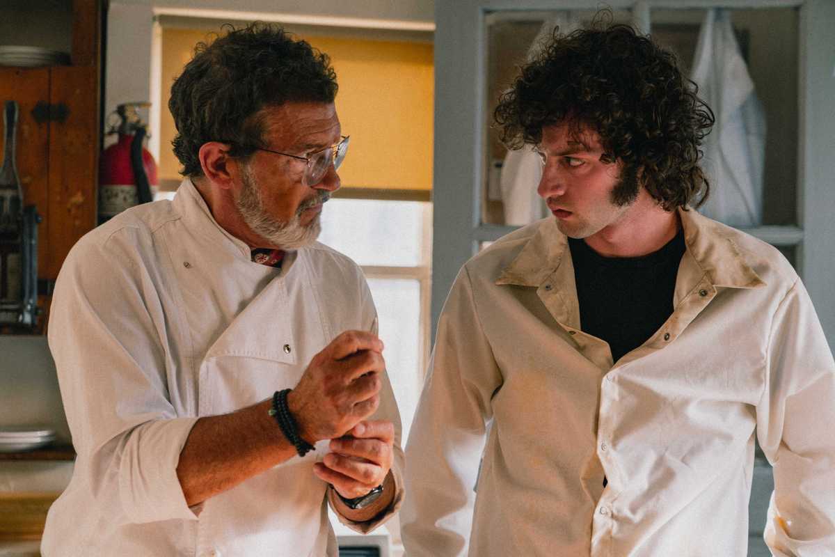 Antonio Banderas & Dominic Sessa