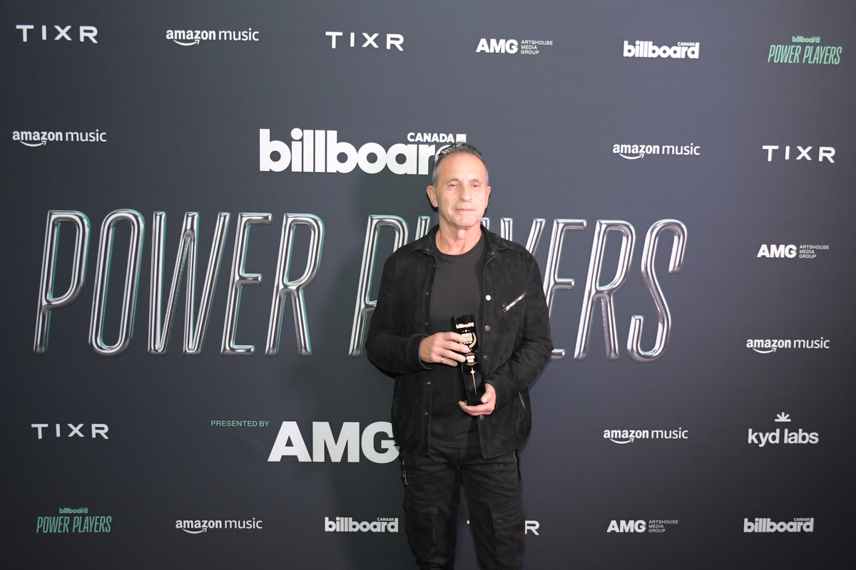 Arthur Fogel accepting his award at Billboard Canada Power Players