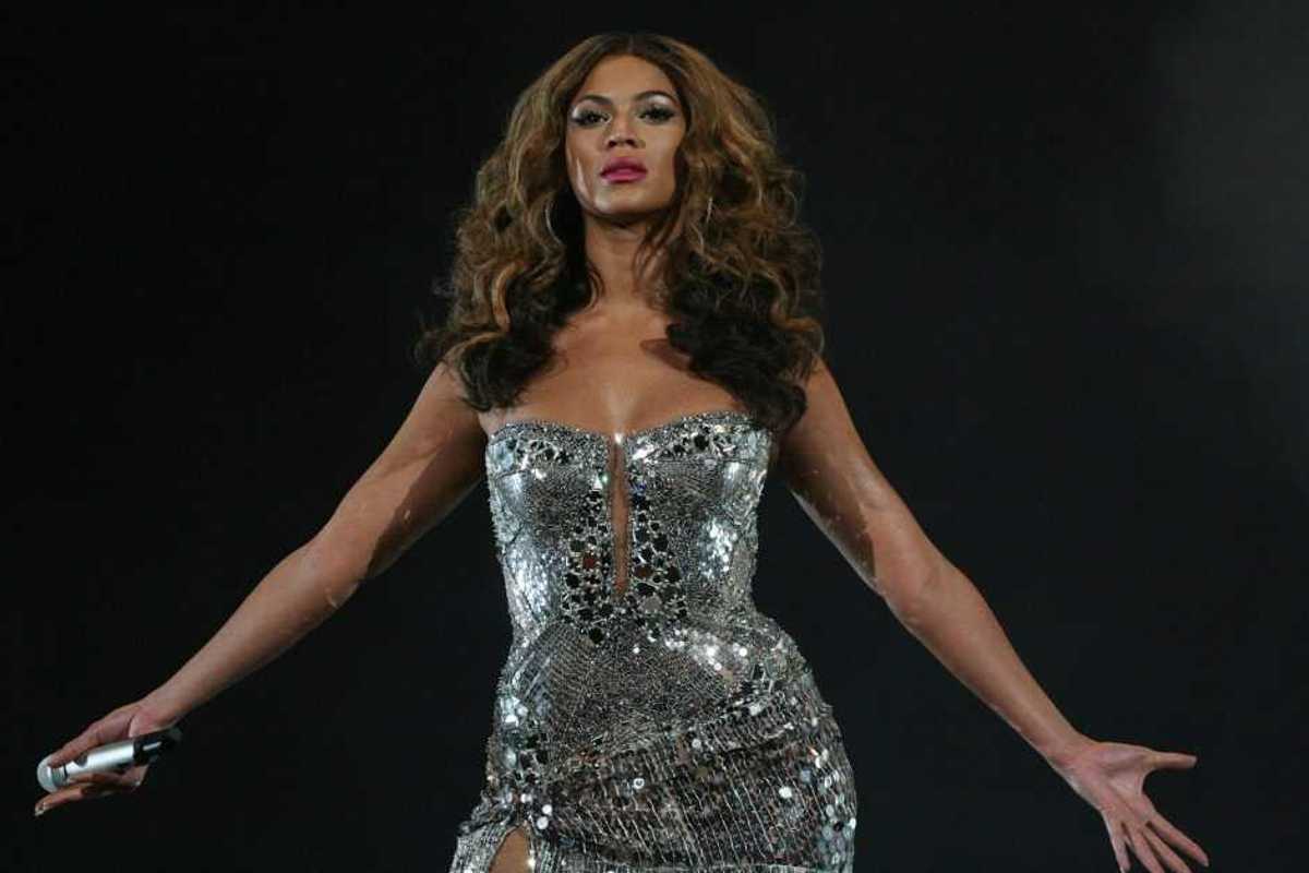 Beyoncé performs on stage at the opening night of her Beyoncé Experience Tour at the Acer Arena on April 21, 2007 in Sydney, Australia.