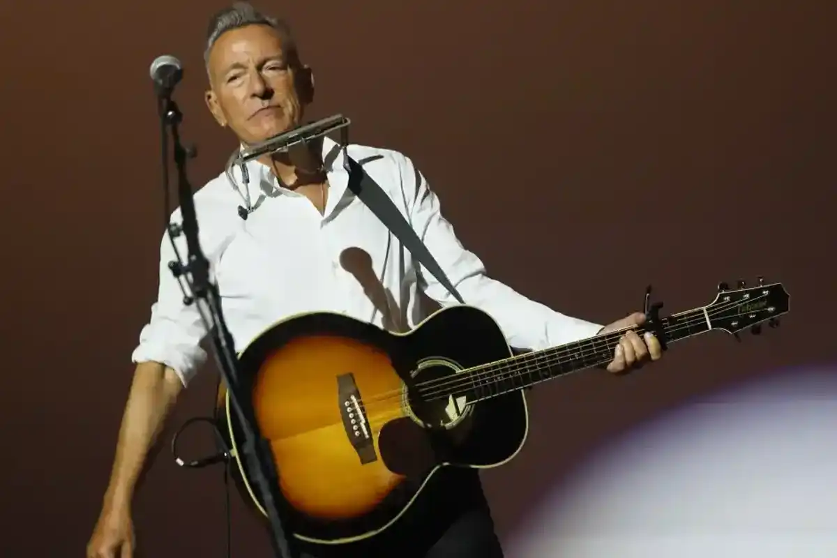 Bruce Springsteen Takes Us Back to ‘Nebraska 82’ With Expanded Edition: Stream It Now
