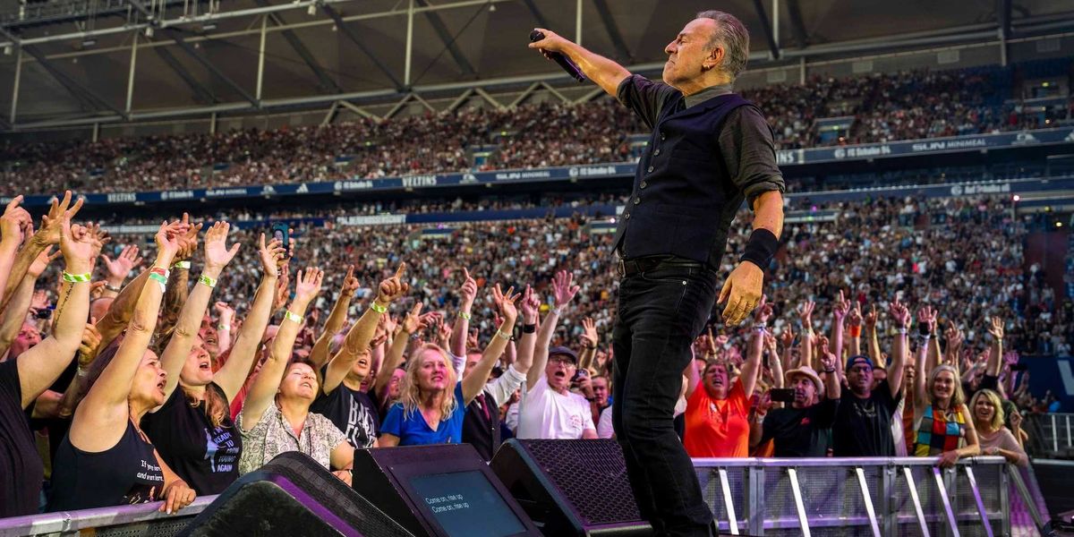 Bruce Springsteen Canadian Music Biz Headlines: Bruce Springsteen & Other Artists Speak Out ...