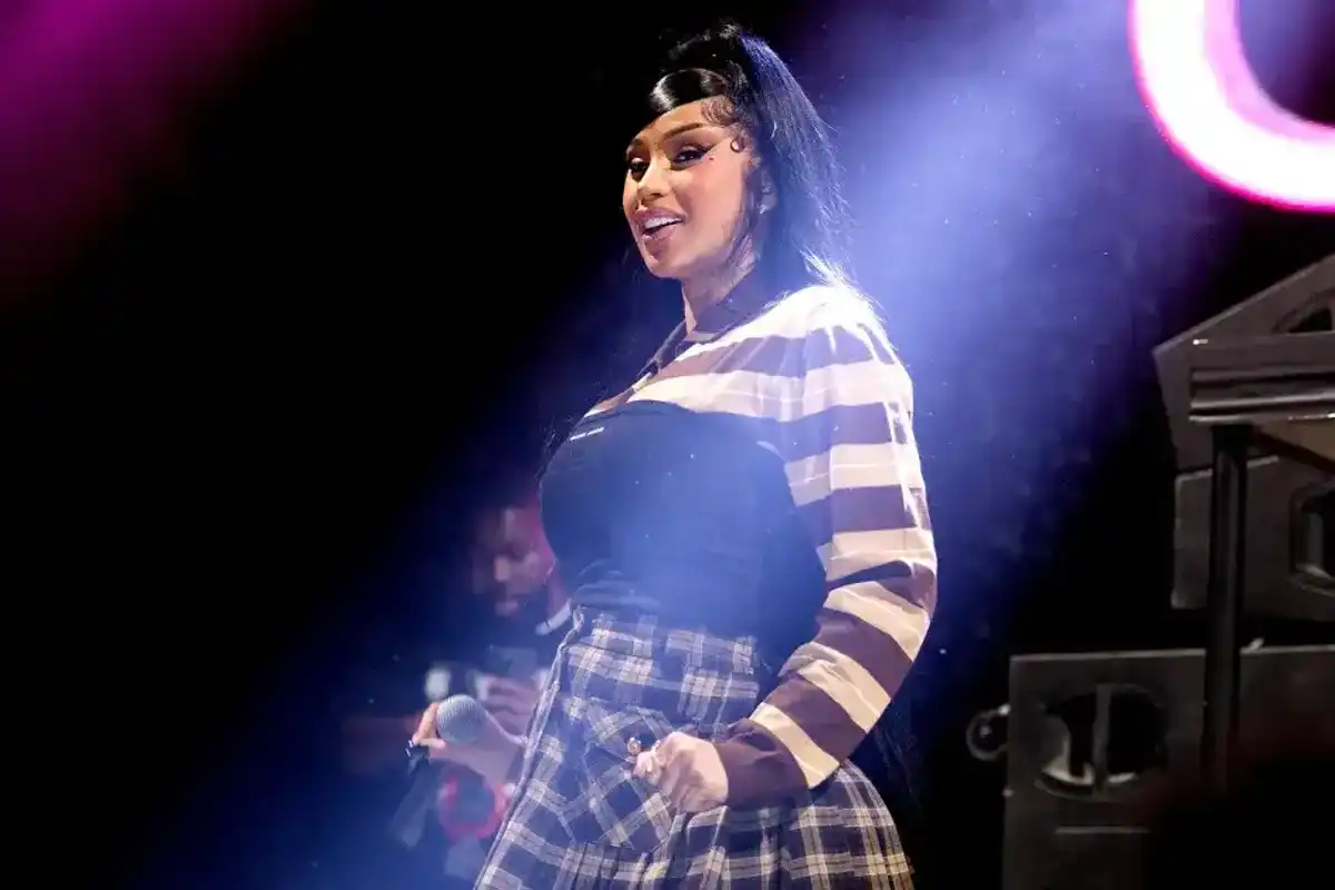Watch Cardi B Begin Little Miss Drama Tour Rehearsals: ‘I’m Finding the Pocket’
