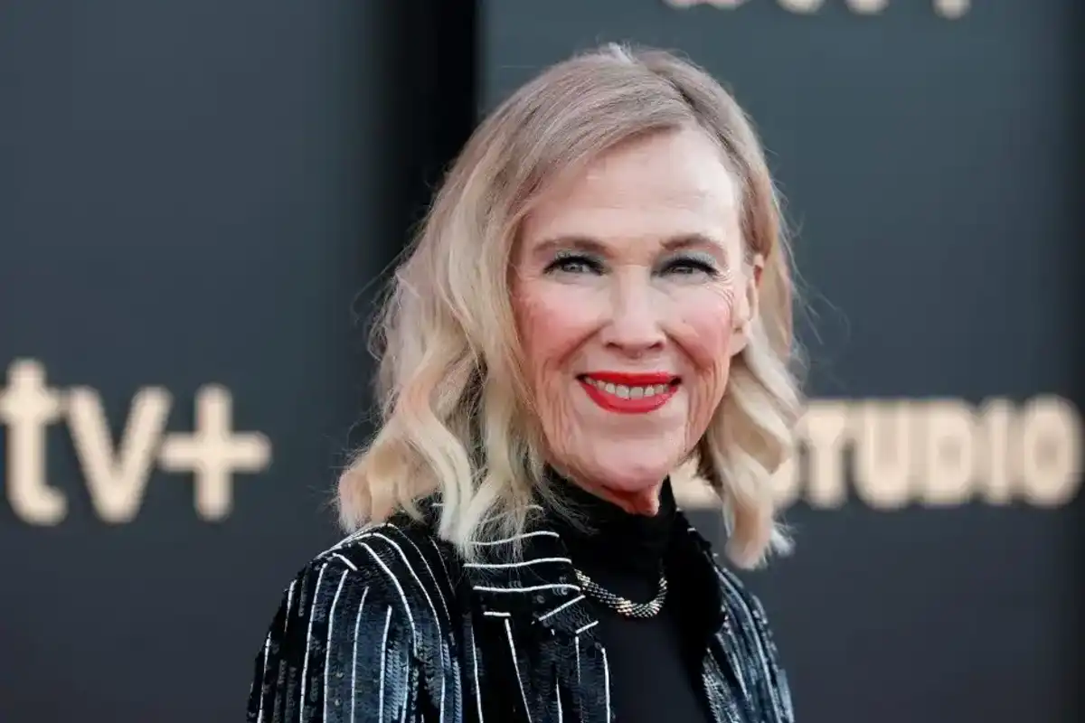 ‘What a Gift’: Hollywood Remembers Catherine O’Hara