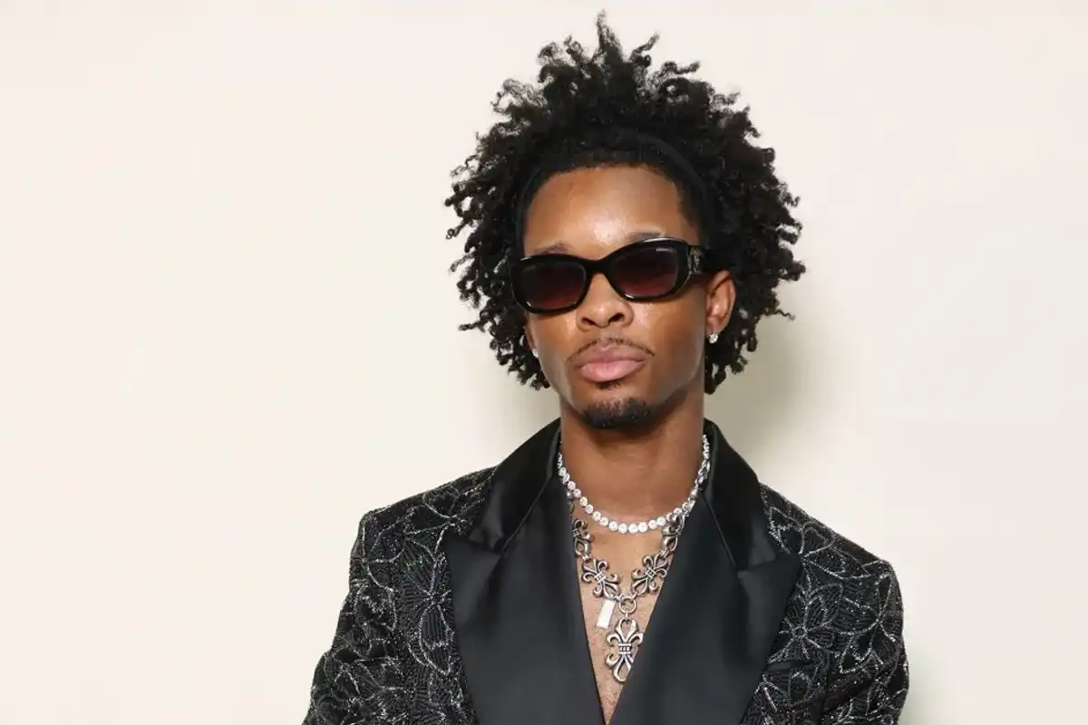 d4vd attends the Amiri Menswear Spring/Summer 2026 show as part of Paris Fashion Week on June 26, 2025 in Paris, France.