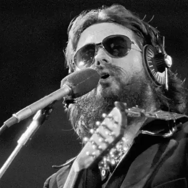 Dash Crofts performs at Georgia Tech's Alexander Memorial Coliseum on Oct. 22, 1977, in Atlanta.