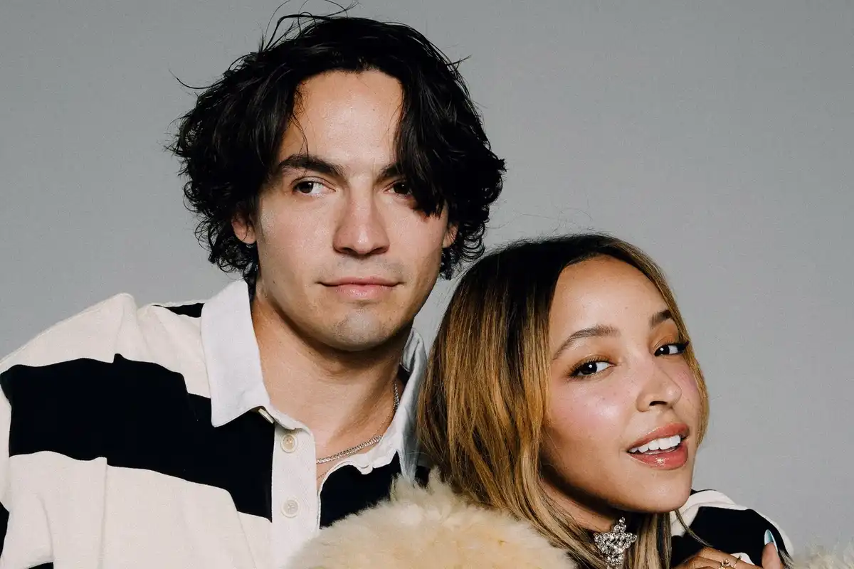 Disco Lines and Tinashe