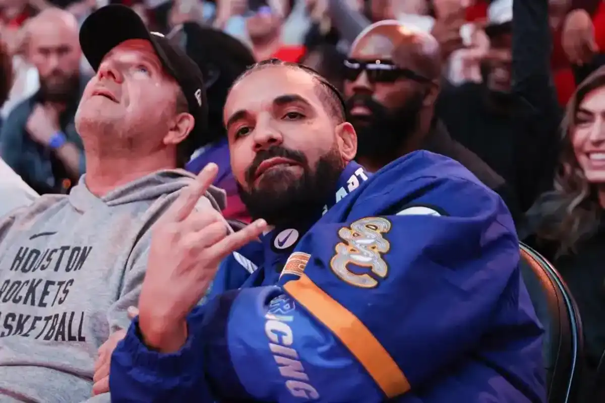 Drake attends a game between the Houston Rockets and the Cleveland Cavaliers at Toyota Center on March 16, 2024 in Houston, Texas.