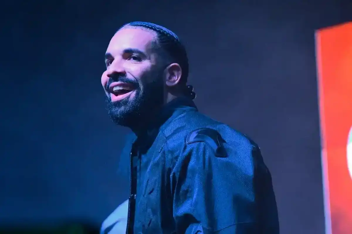 Drake performs during Wicked (Spelhouse Homecoming Concert) Featuring 21 Savage at Forbes Arena at Morehouse College on October 19, 2022 in Atlanta, Georgia.