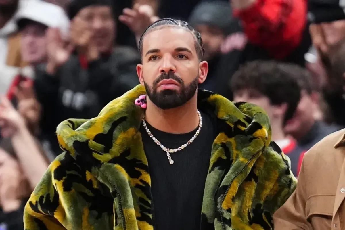 Drake Pours One Out in Honor of Ozzy Osbourne in Rock Legend’s Hometown: ‘Someone Who Lived It to the Fullest’