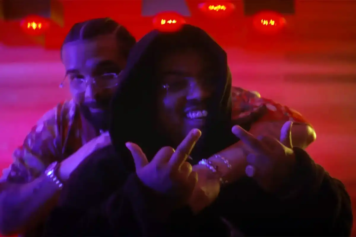 Drake & Smiley in '2 Mazza' Video