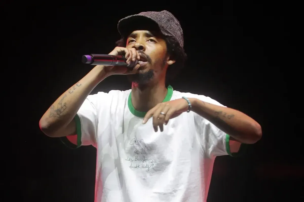 Earl Sweatshirt performs during the Good Vibes Only Tour at Talking Stick Resort Amphitheatre on August 01, 2025 in Phoenix, Arizona.