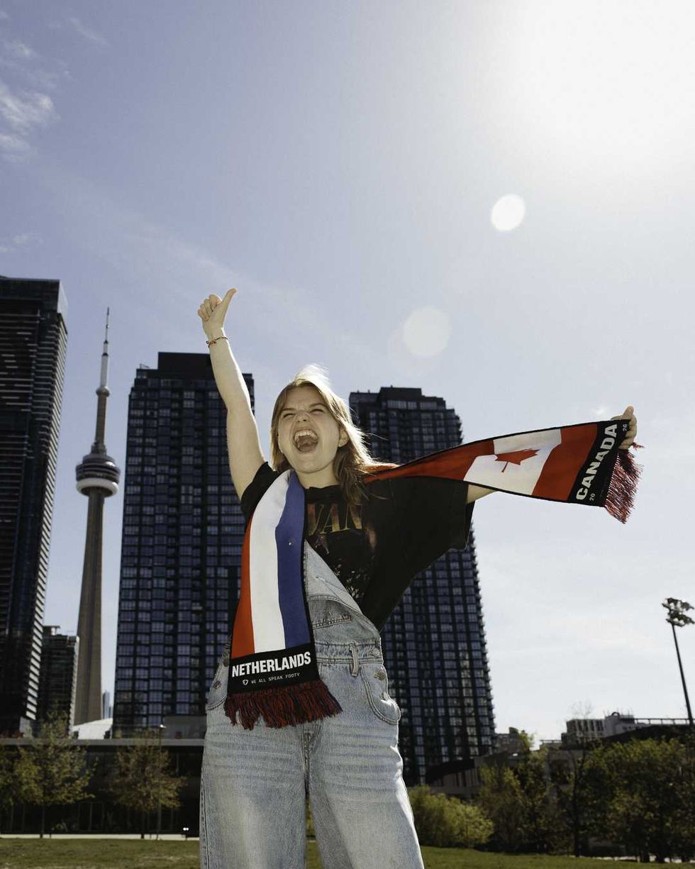 FanDuel Dual Scarves - The Netherlands