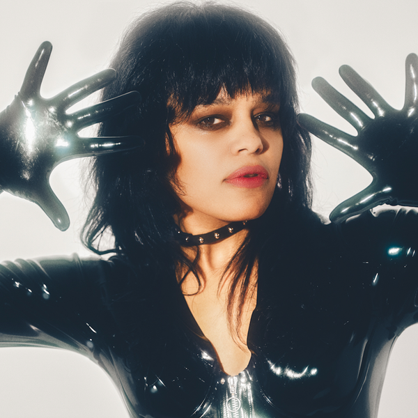 Fefe Dobson