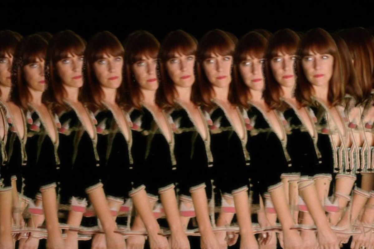 Feist Brings Her 'Multitudes' to Fallon In Intimate Performance