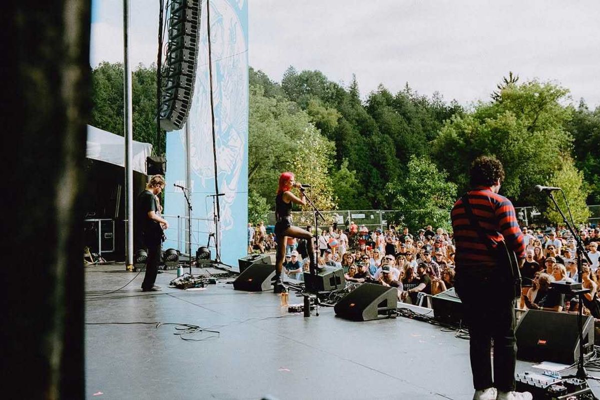 Grae performing at Riverfest Elora on August 17, 2025.