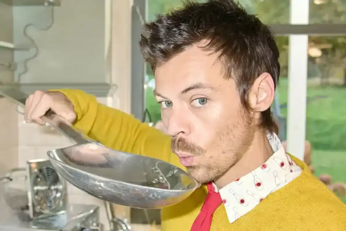 Harry Styles Talks Playful Album Title, New Single ‘Aperture’, & Popping Up at the Pope’s Reveal: ‘It Was Wild’