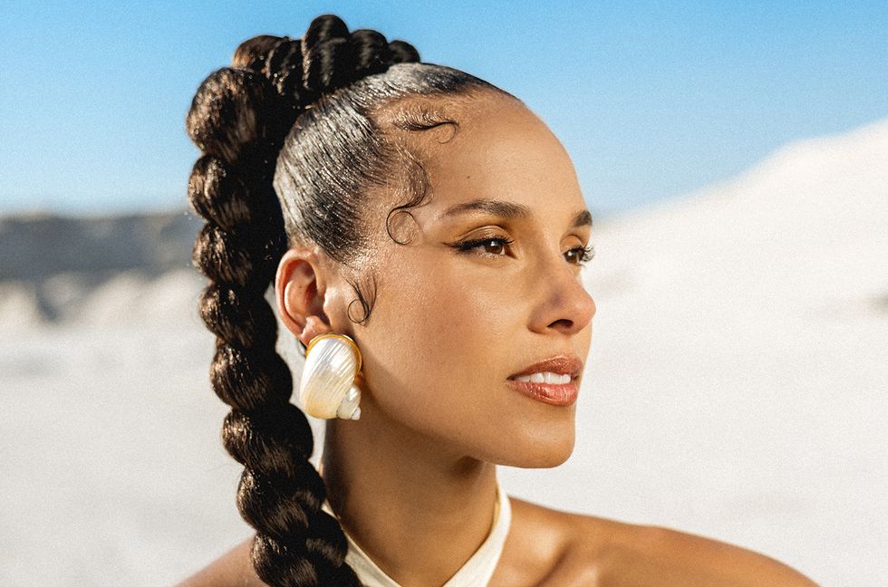 Alicia Keys’ Skincare Routine Includes This ‘Go-To’ Product From Her Keys Soulcare Line