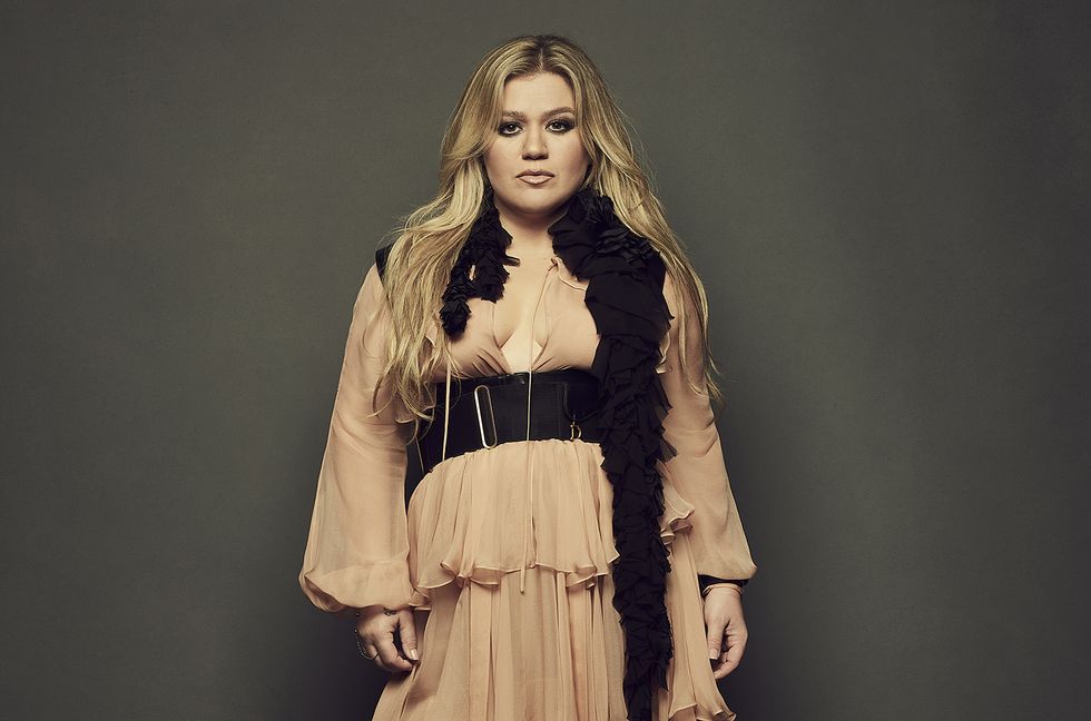 Kelly Clarkson Earns Fourth No. 1 on Billboard’s Top Album Sales Chart With ‘Chemistry’