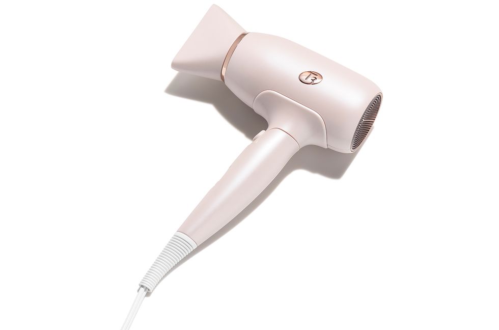 Blow on the Go: Here’s Why the T3 Afar Hair Dryer Makes a Perfect Travel Companion