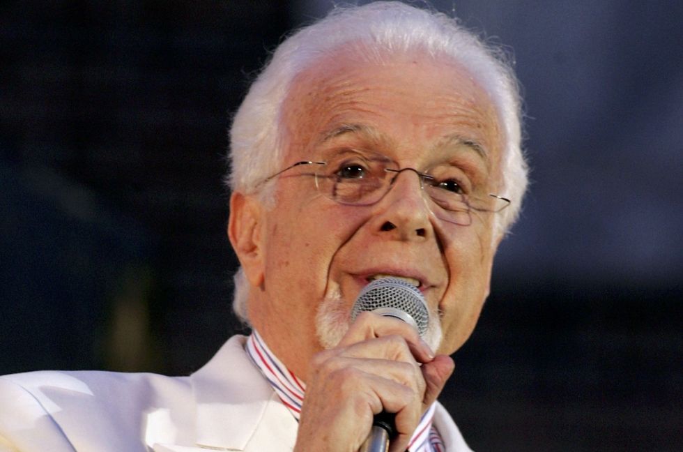 Peter Nero, Grammy-Winning Pianist & Ex-Conductor of Philly Pops, Dies at 89