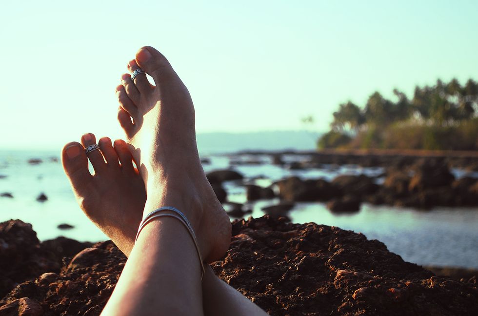 8 Toe Rings That Will Bling Out Your Feet for Summer, Just Like Rihanna