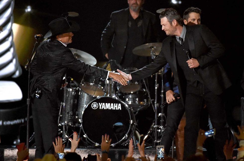 George Strait Pays Tribute to Blake Shelton During ‘The Voice’ Season Finale