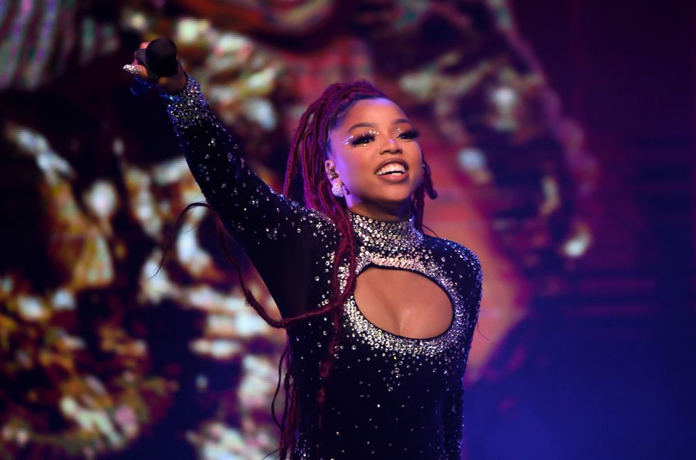 Chlöe Addresses Album Backlash at In Pieces Tour Opening Night: ‘F— What the F— Everybody Gotta F—ing Say’