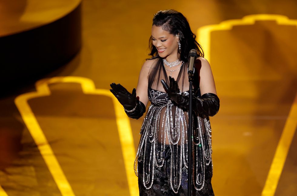 Inside the Oscars: Our View From the Crowd as Rihanna, Lady Gaga & More Performed