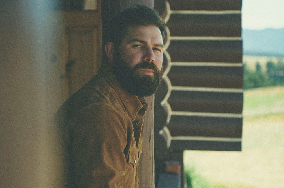 Jordan Davis on How His Terrific ‘Tucson Too Late’ Turns on a Two-Lane Twist