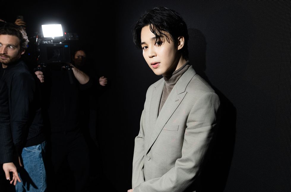 Showstopper: Watch Jimin Arrive at the Dior Menswear Show in Paris