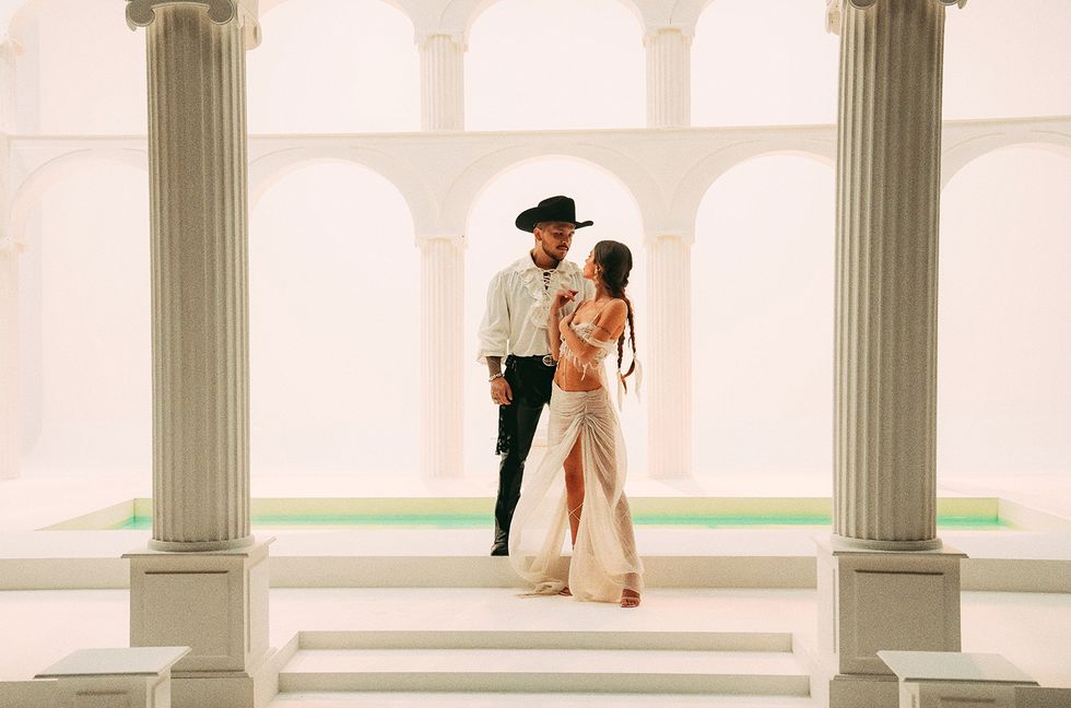 Christian Nodal & Tini Bring Heat to Premio Lo Nuestro With Passionate ‘Por El Resto de Tu Vida’