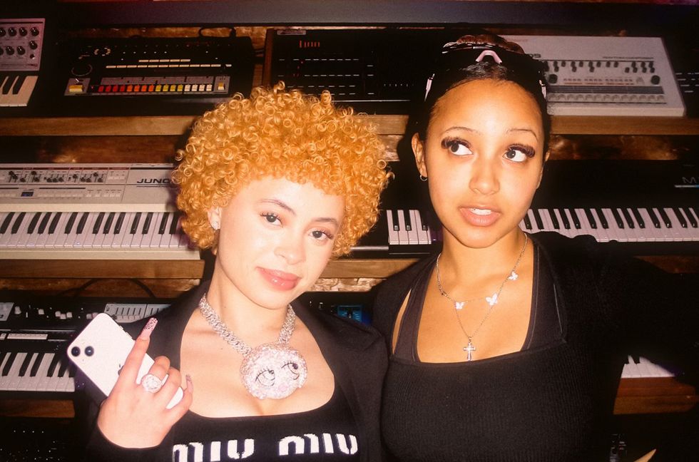 PinkPantheress Challenges Miley Cyrus For U.K. No. 1