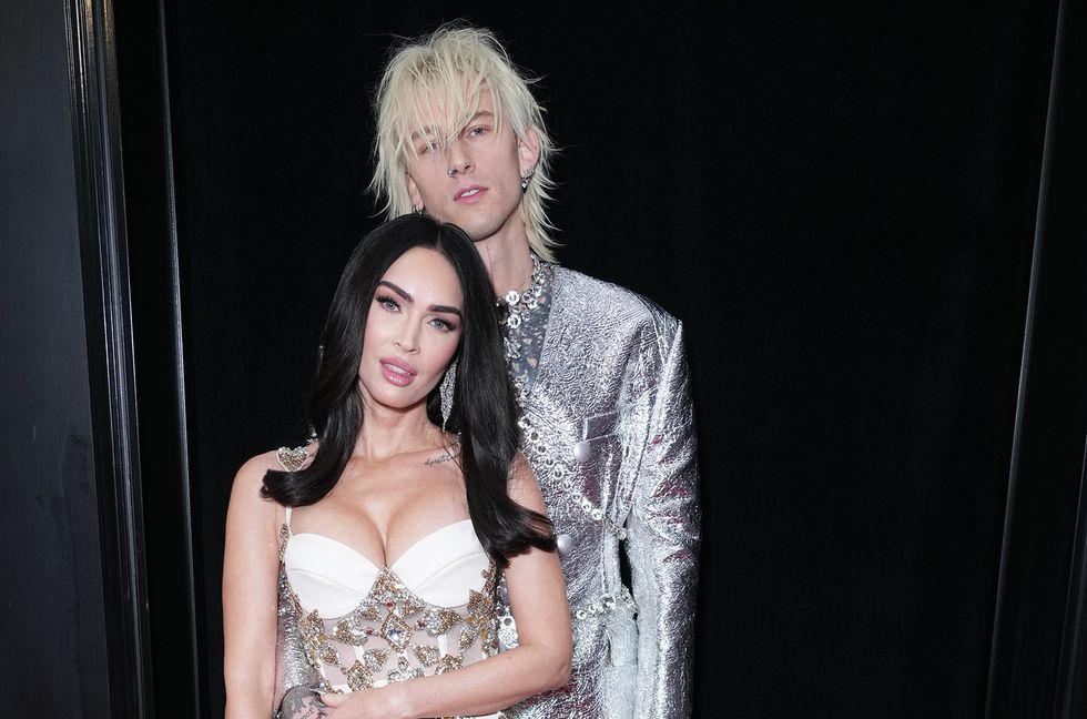 Megan Fox Sparks Machine Gun Kelly Breakup Rumors After Deleting Their Photos & Quoting Beyonce’s ‘Lemonade’