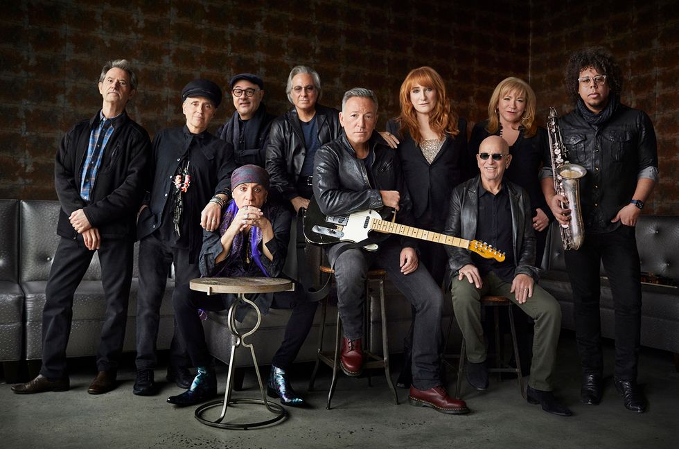 No Stories, No Surrender: Bruce Springsteen Makes Up for Lost Time With Searing, ‘Letter to You’-Heavy Tampa Tour Kickoff