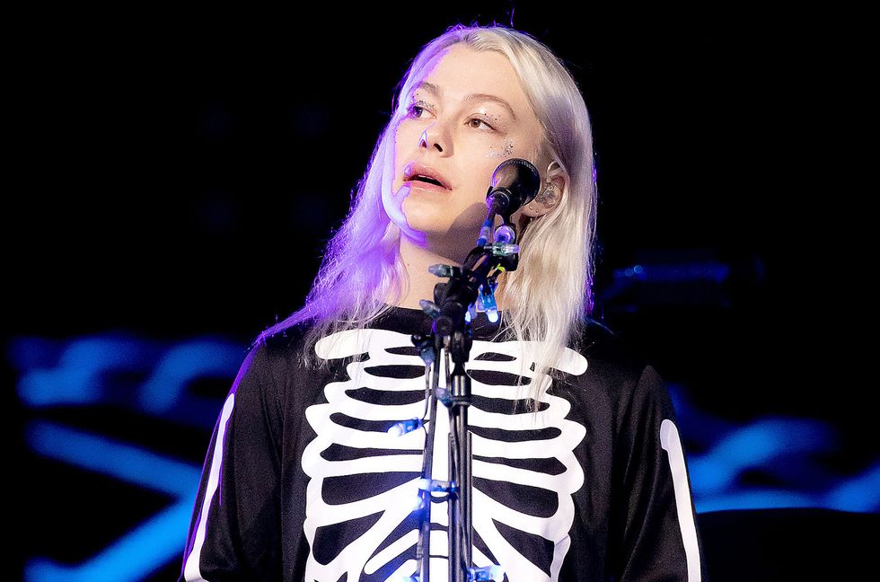 Phoebe Bridgers Announces the Death of Her Father