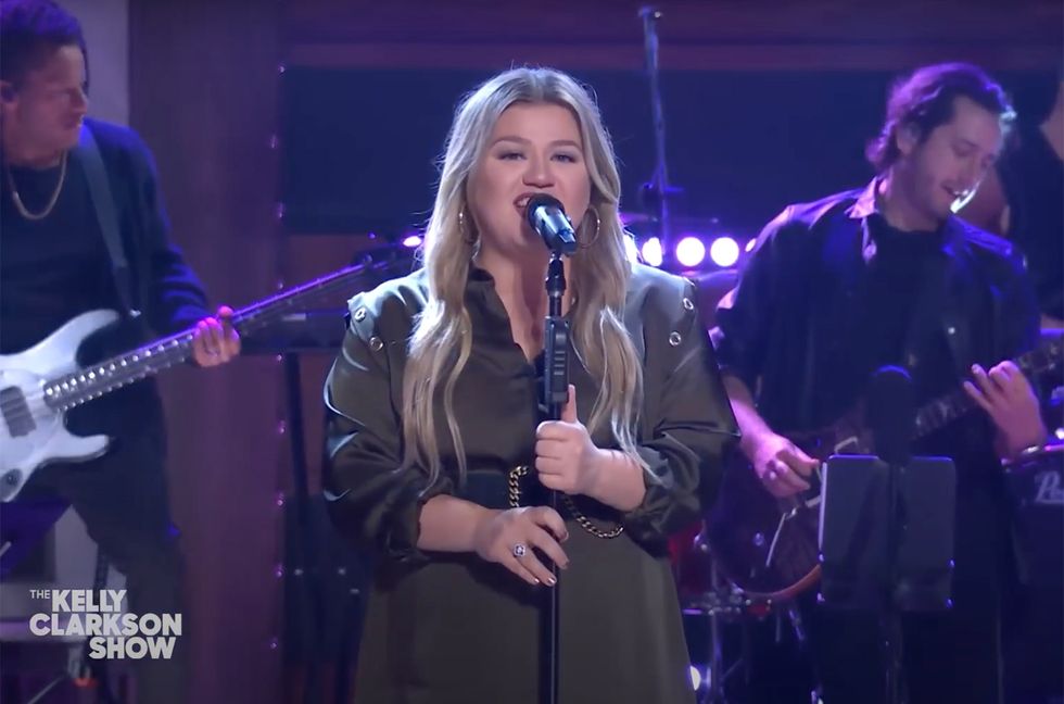 Kelly Clarkson Begs For a ‘Stupid Love’ in Lady Gaga Cover: Watch