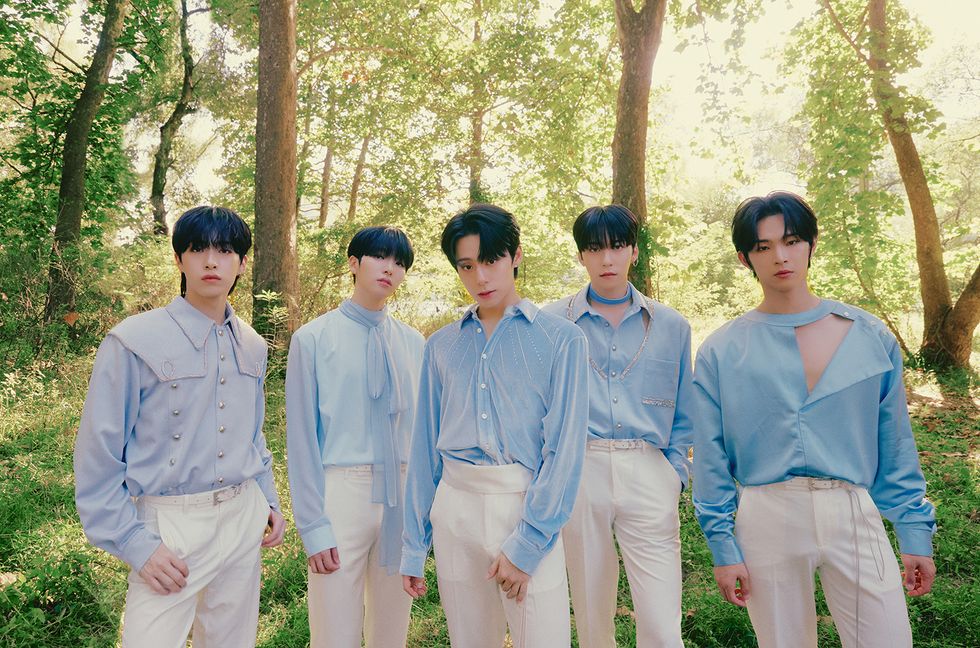 Watch ONEUS’ First Rehearsals for 2023 Reach for Us World Tour: Exclusive