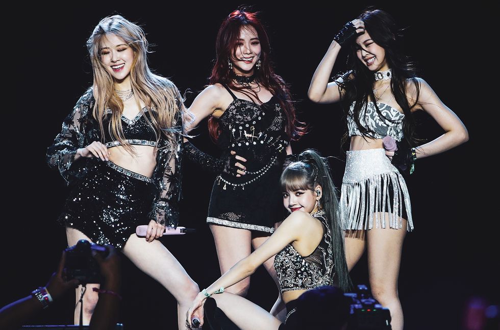 BLACKPINK ‘Shut Down’ Newark’s Prudential Center With ‘Born Pink’ Hits & Beloved K-Pop Classics