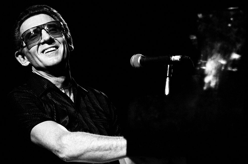 Ronnie Wood, Oak Ridge Boys & More Stars Mourn the Death of Jerry Lee Lewis