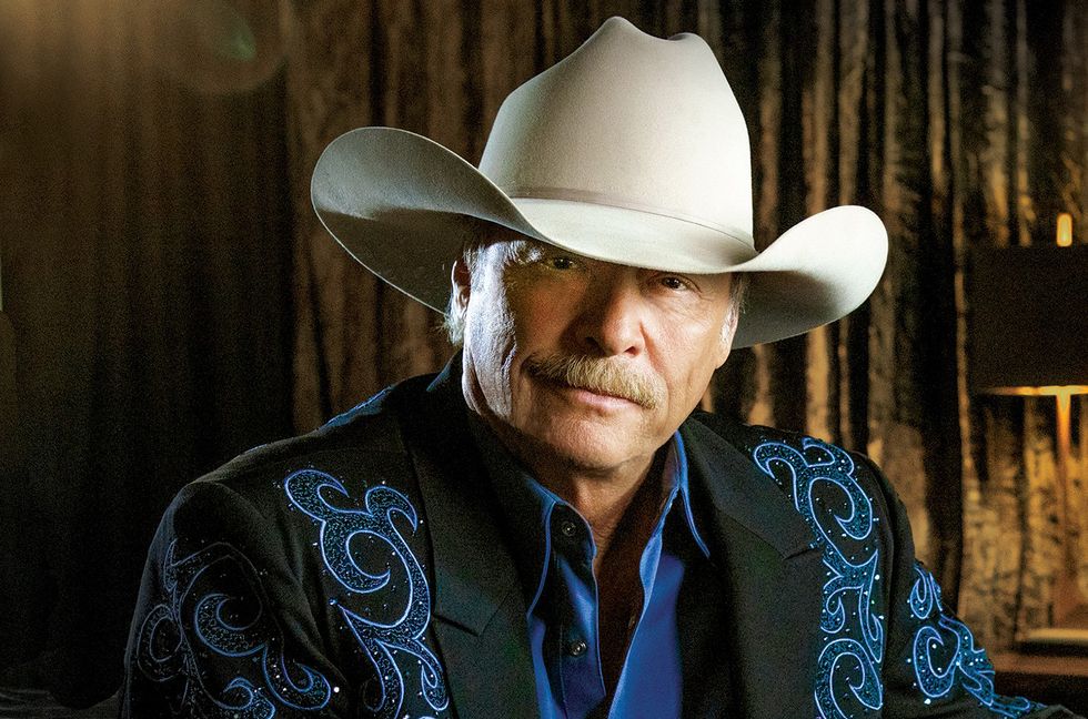 Alan Jackson Named Artist of a Lifetime for CMT ‘Artists of the Year’ Celebration: Exclusive