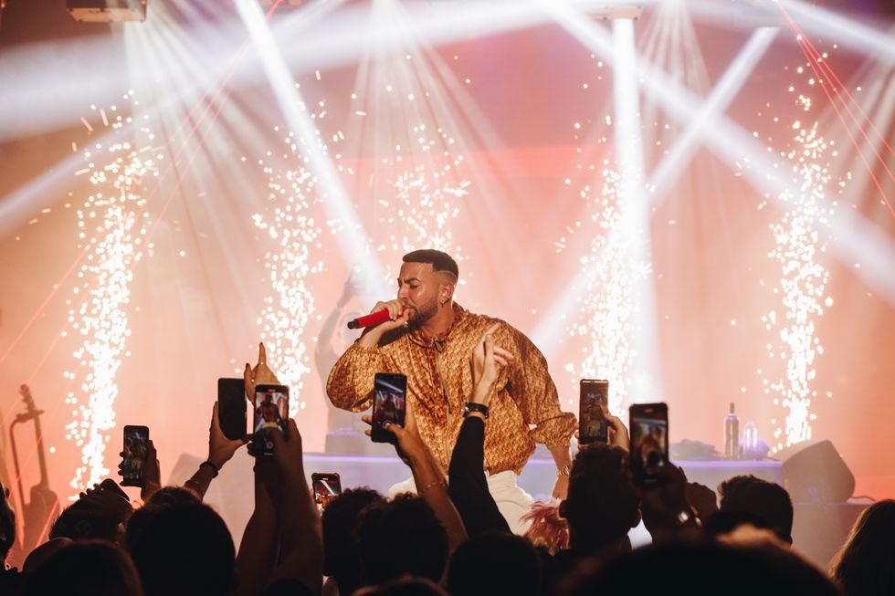 Justin Quiles Rocks The Stage At Latin Music Week