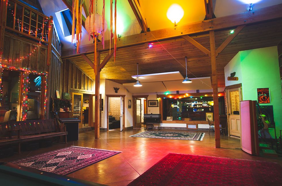 Recording’s Great Escapes: Photos of Washington’s Bear Creek Studio