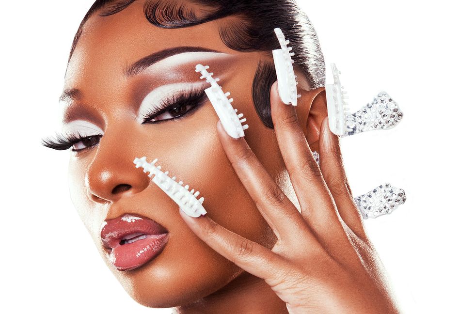 Megan Thee Stallion, Red Hot Chili Peppers, Burna Boy, Latto & Rauw Alejandro to Perform at 2022 Billboard Music Awards
