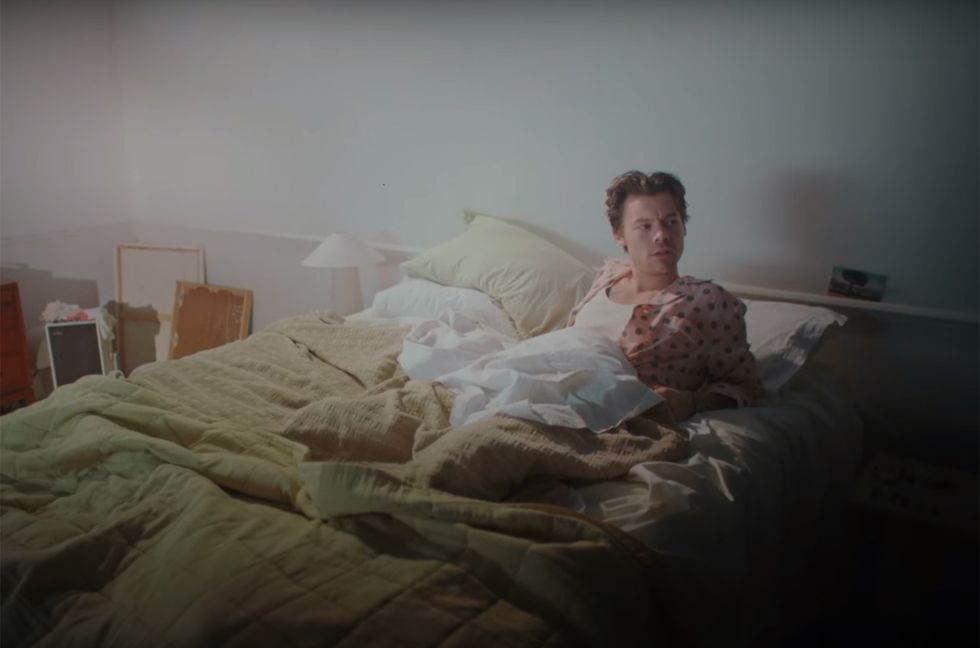 See How Harry Styles Pulled Off All the Stunts in His ‘Late Night Talking’ Music Video