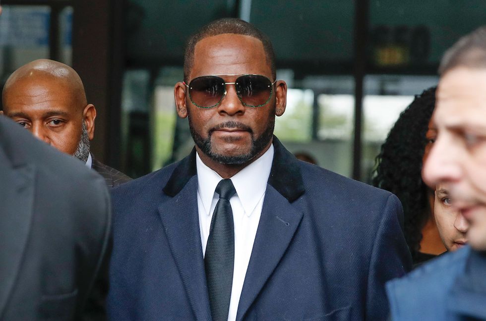 R. Kelly Chicago Trial Focuses on Whether Potential Jurors Watched ‘Surviving R. Kelly’