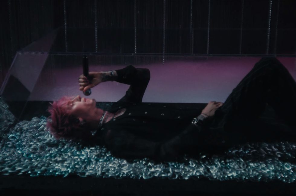 Machine Gun Kelly Drops Live Performance Video of ‘Twin Flame’: Watch