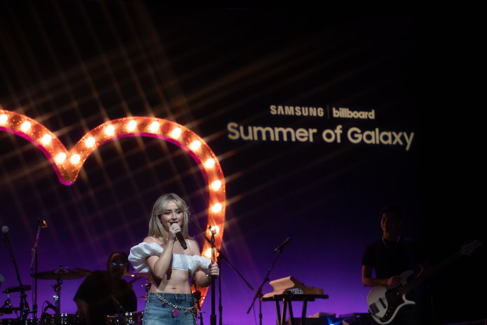 Sabrina Carpenter Debuts New Music at Samsung’s Summer of Galaxy
